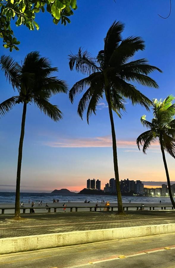 Appartamento Lindo Ap - Praia das Pitangueiras Guarujá Esterno foto